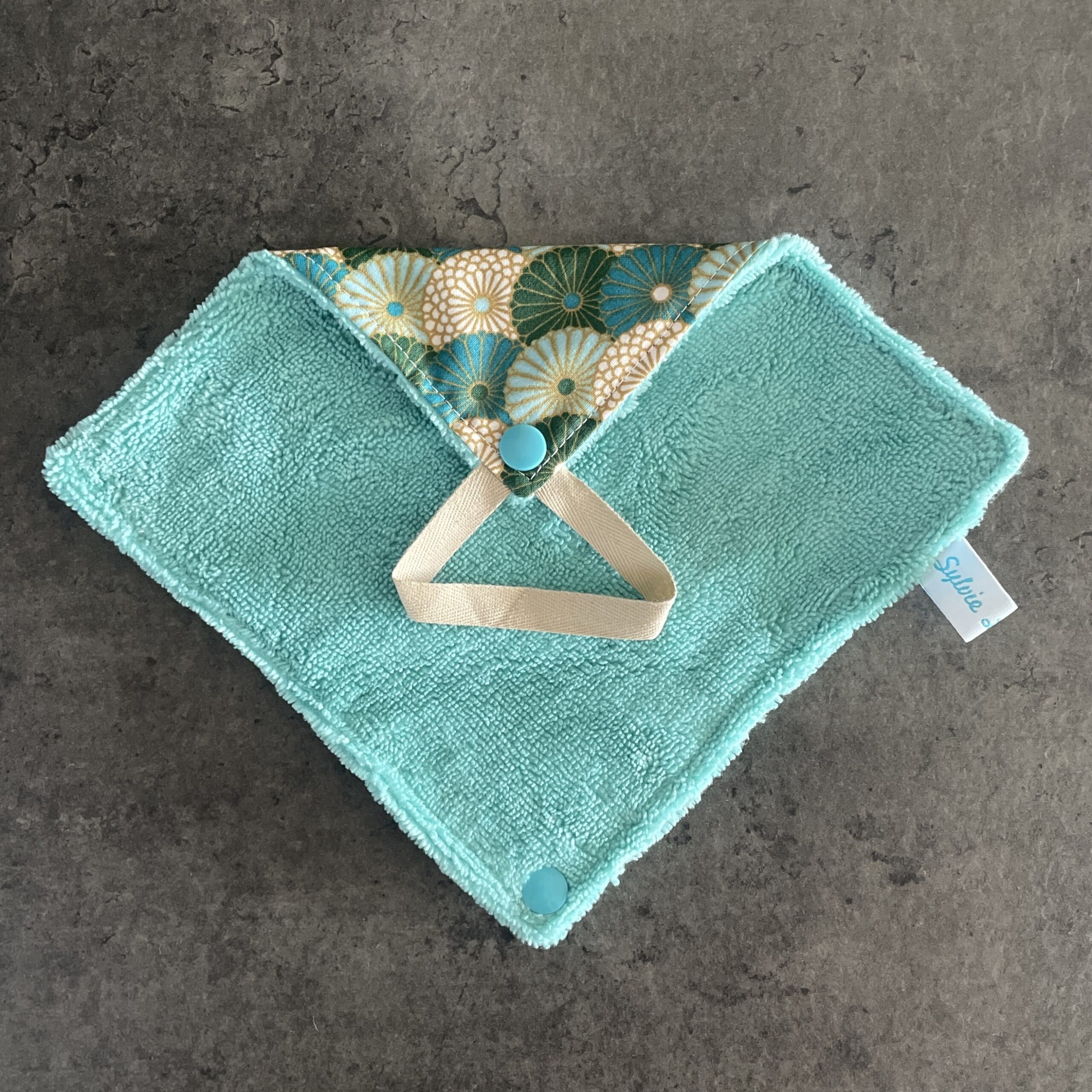 Hamac ouvert fleurs bleu-vert-doré
